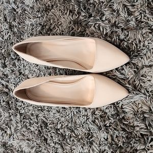 Charlotte Russe Nude Pointed  Pump Heels Size 10